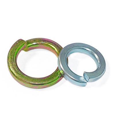 Automotive Industry DIN Standard Strength Open Spring Washer with Black Plated Finish