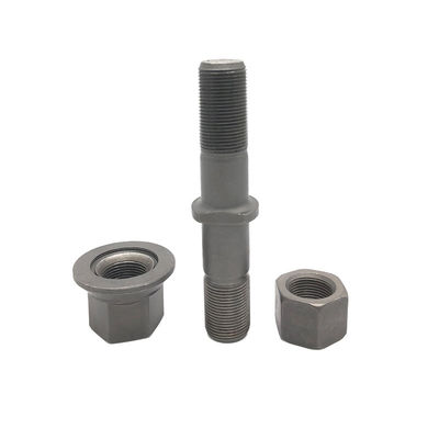Truck Wheel Hub Bolts with STAINLESS STEEL Material DIN ANSI Compliant Design